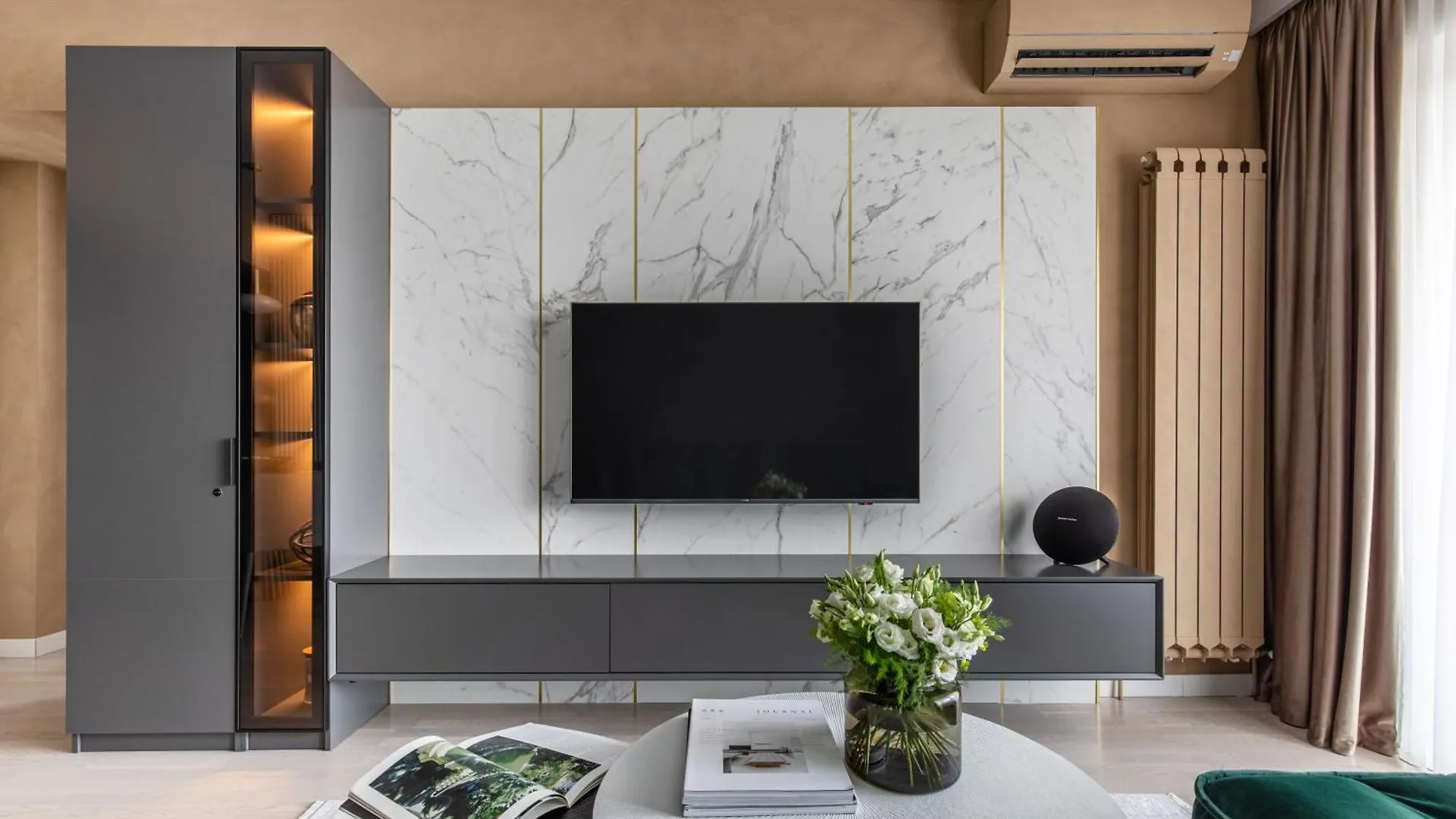 Apartman Urbanstay Suites - Prime Location Designer Suite Bukarest